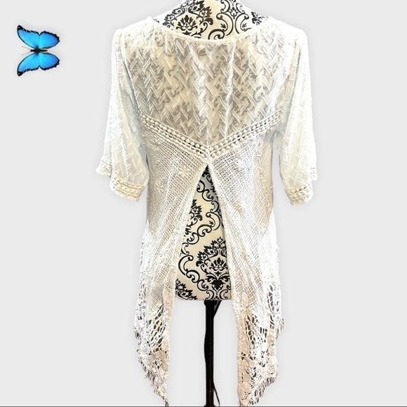 BKE White sheer/see through top - Picture 6 of 10